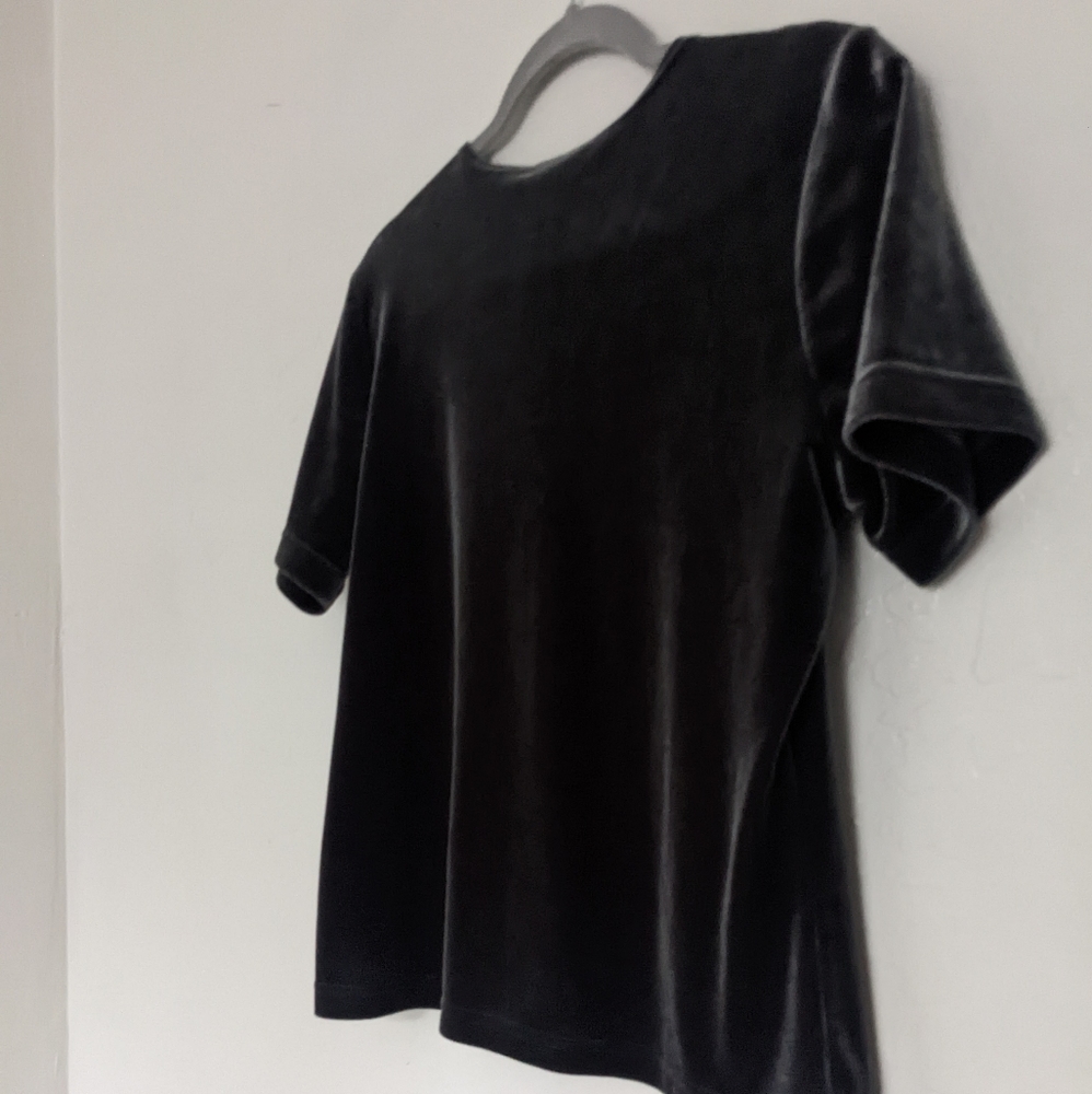 Velvet Tee